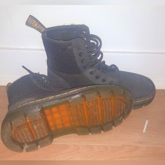 Dr.Martens green boots UNISEX vintage doc martens MEN SIZE 5 / WOMEN SIZE 7 - Picture 2 of 3